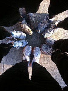 5 people in running shoes