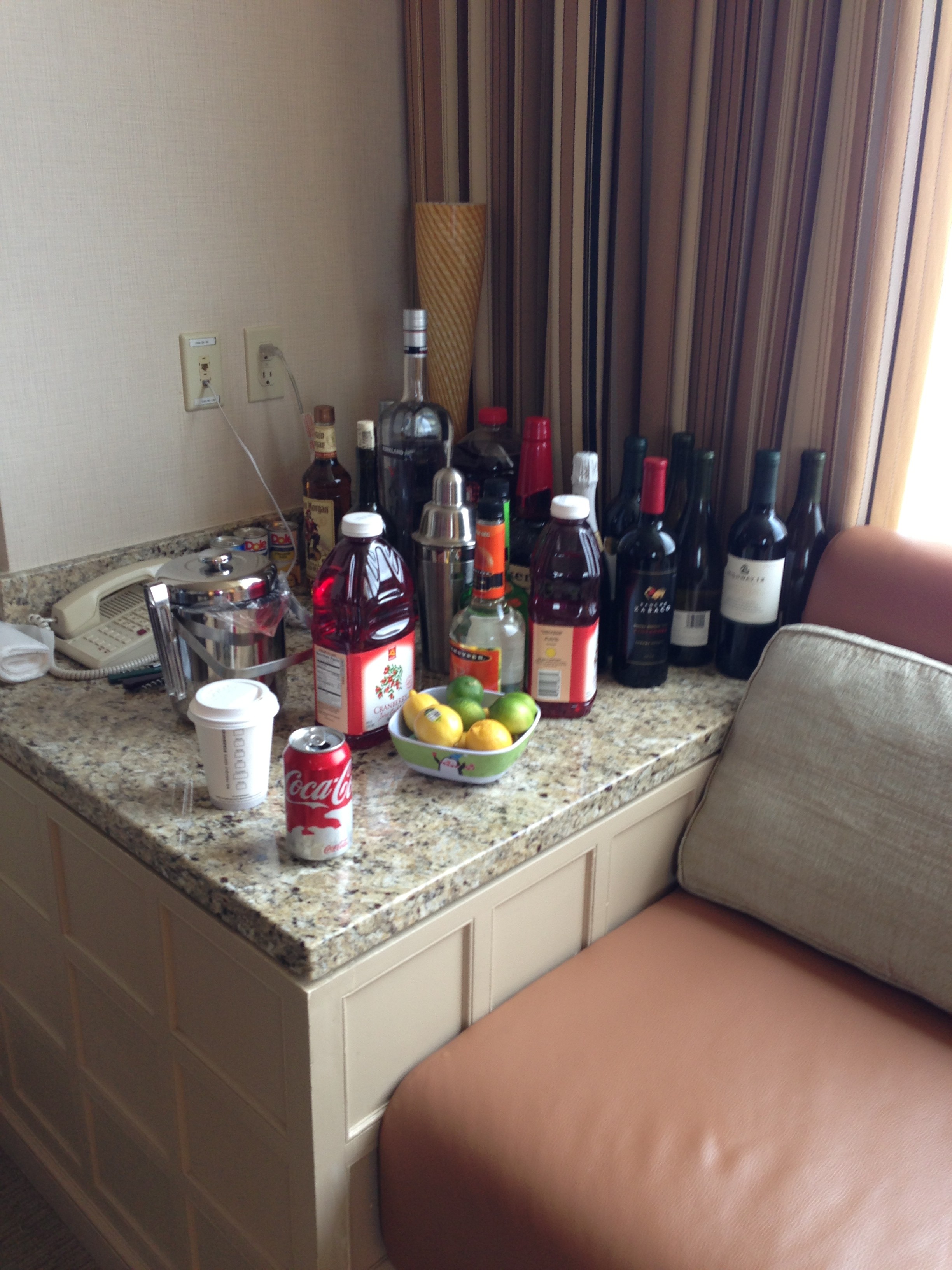 elite suite alcohol